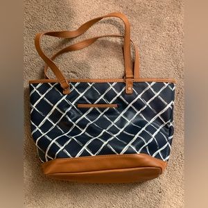 ThirtyOne purse